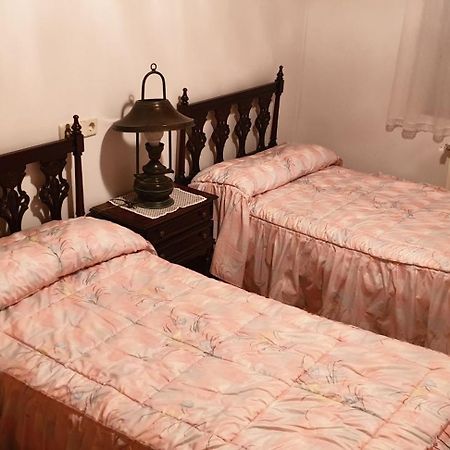 Apartamento Rural La Muralla De Pedraza Chavida ภายนอก รูปภาพ