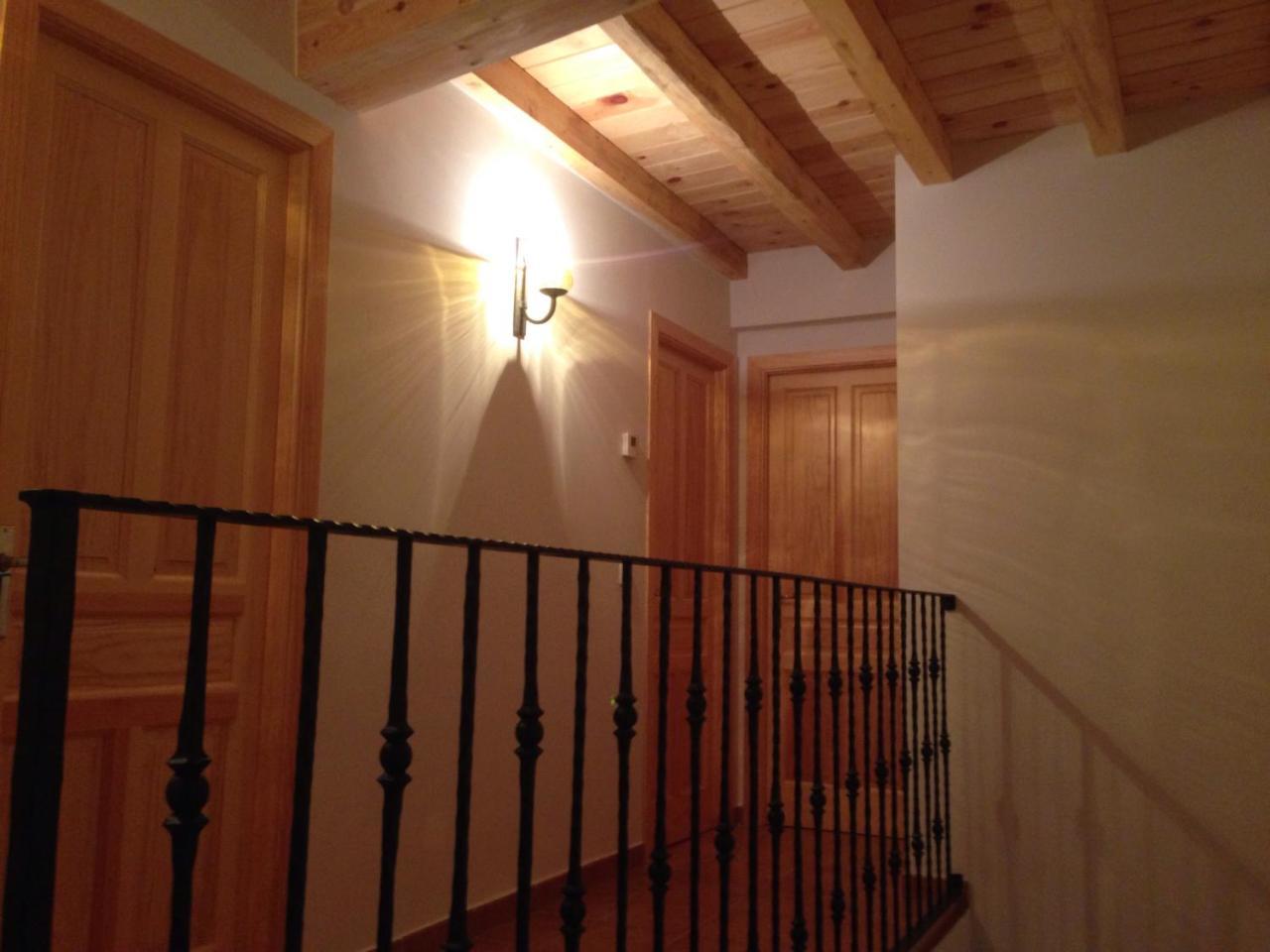 Apartamento Rural La Muralla De Pedraza Chavida ภายนอก รูปภาพ