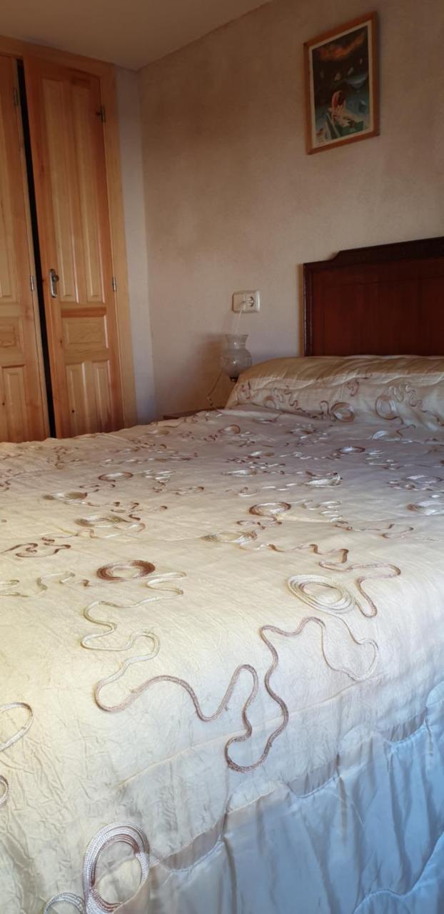 Apartamento Rural La Muralla De Pedraza Chavida ภายนอก รูปภาพ