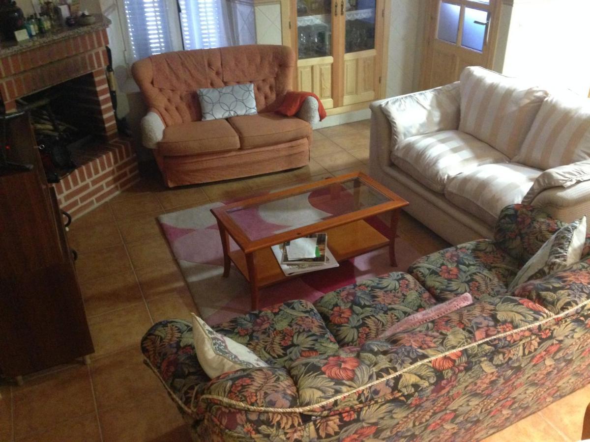 Apartamento Rural La Muralla De Pedraza Chavida ภายนอก รูปภาพ