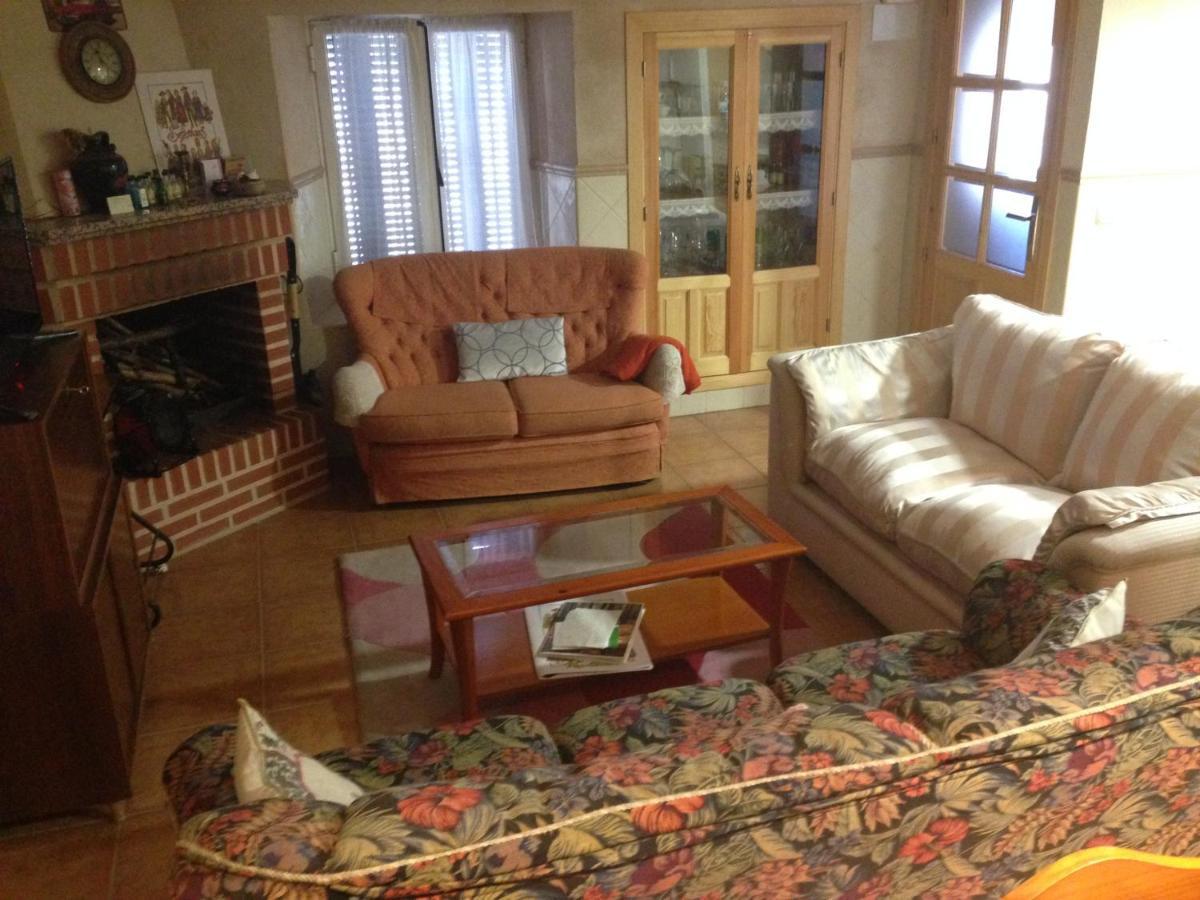 Apartamento Rural La Muralla De Pedraza Chavida ภายนอก รูปภาพ